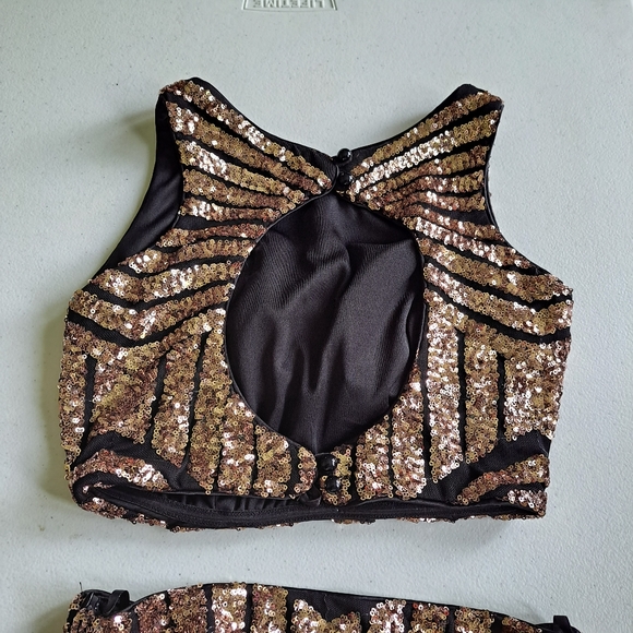 Fiesta Fashion Rose Gold Sequin 2 piece set - Picture 4 of 9